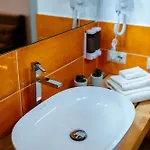 Limora' Tenuta Millaci Agroturismo *
